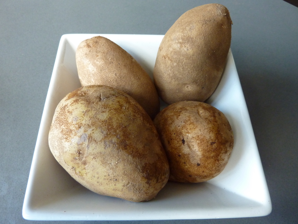 Potato Guide: Nutrition, Benefits, Side Effects, and More