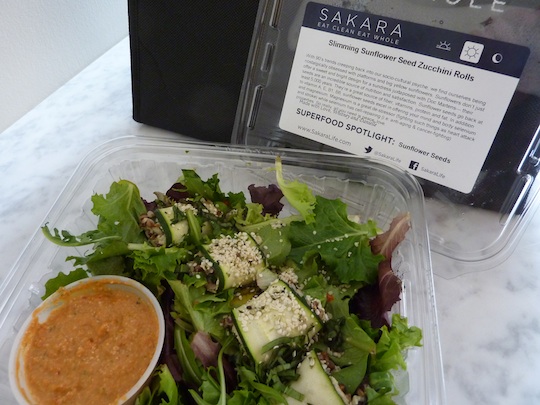 sakara-life-organic-meal-delivery-service-salad